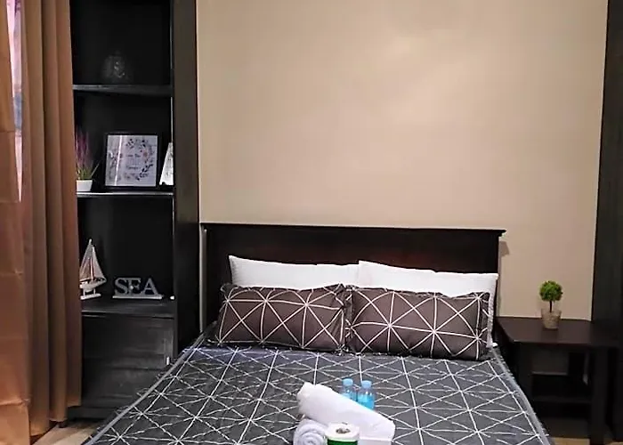 Rqui Condotel Infront Of Naia Terminal 3 호텔